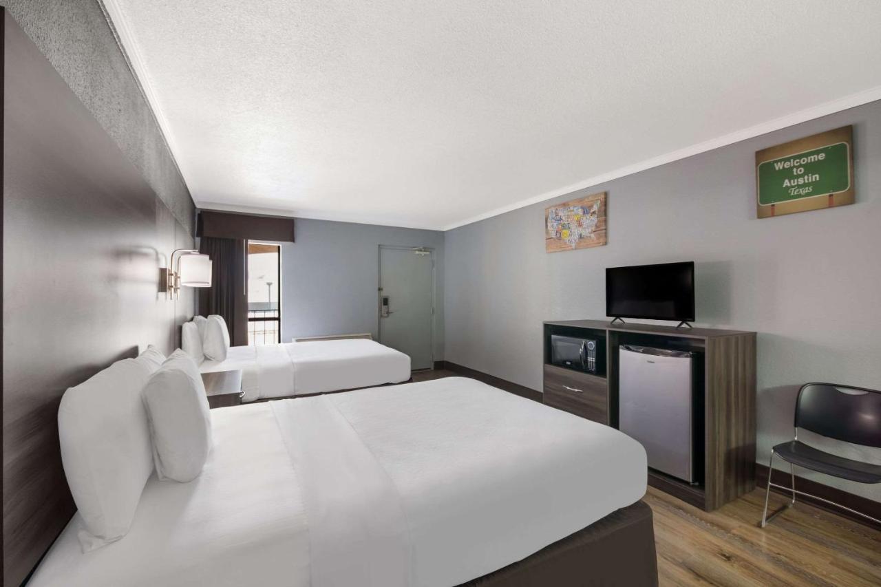 Econo Lodge Near The Domain - The Arboretum Όστιν Εξωτερικό φωτογραφία